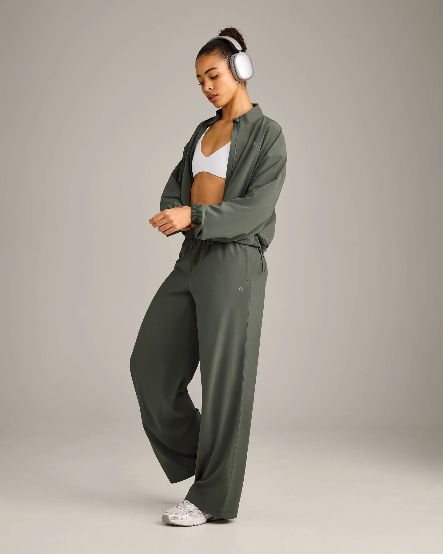 AirMove™ Straight Leg Pants with Reflective Logo | Dark Khaki - Image 3