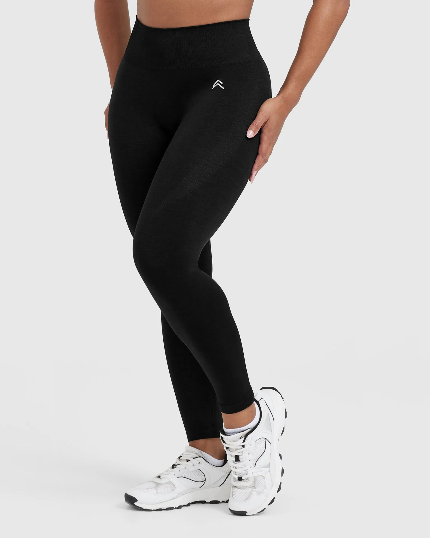 Classic Seamless 2.0 Leggings | Black Marl - Image 3