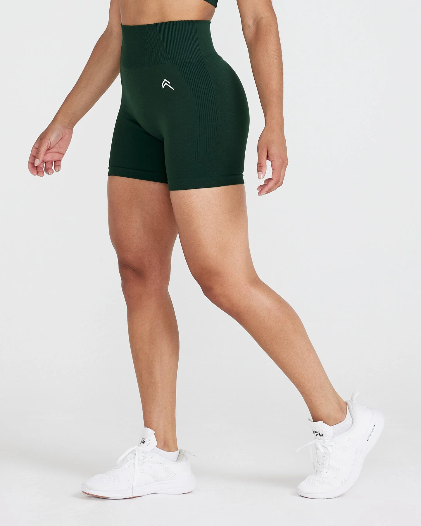 Classic Seamless 2.0 Shorts | Evergreen Marl - Image 3