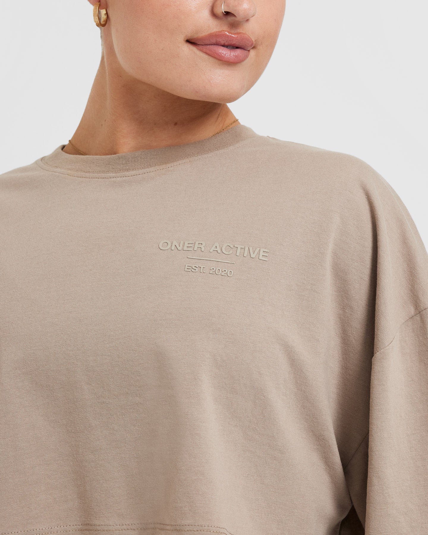 Classic Lifters Graphic Relaxed Crop Lightweight T-Shirt | Sandstone - Image 4