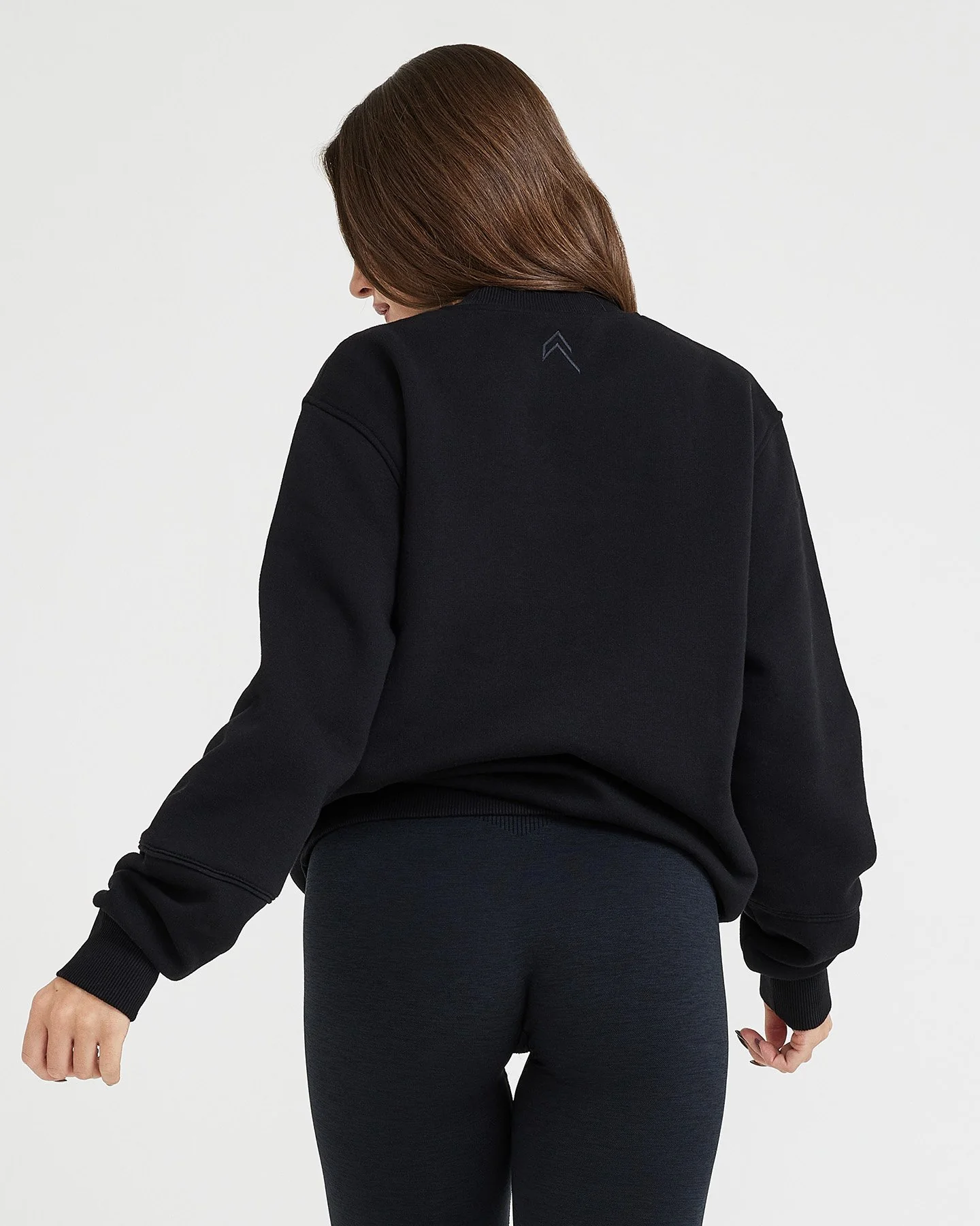 Classic Lounge Oversized Crew Neck | Black - Image 4