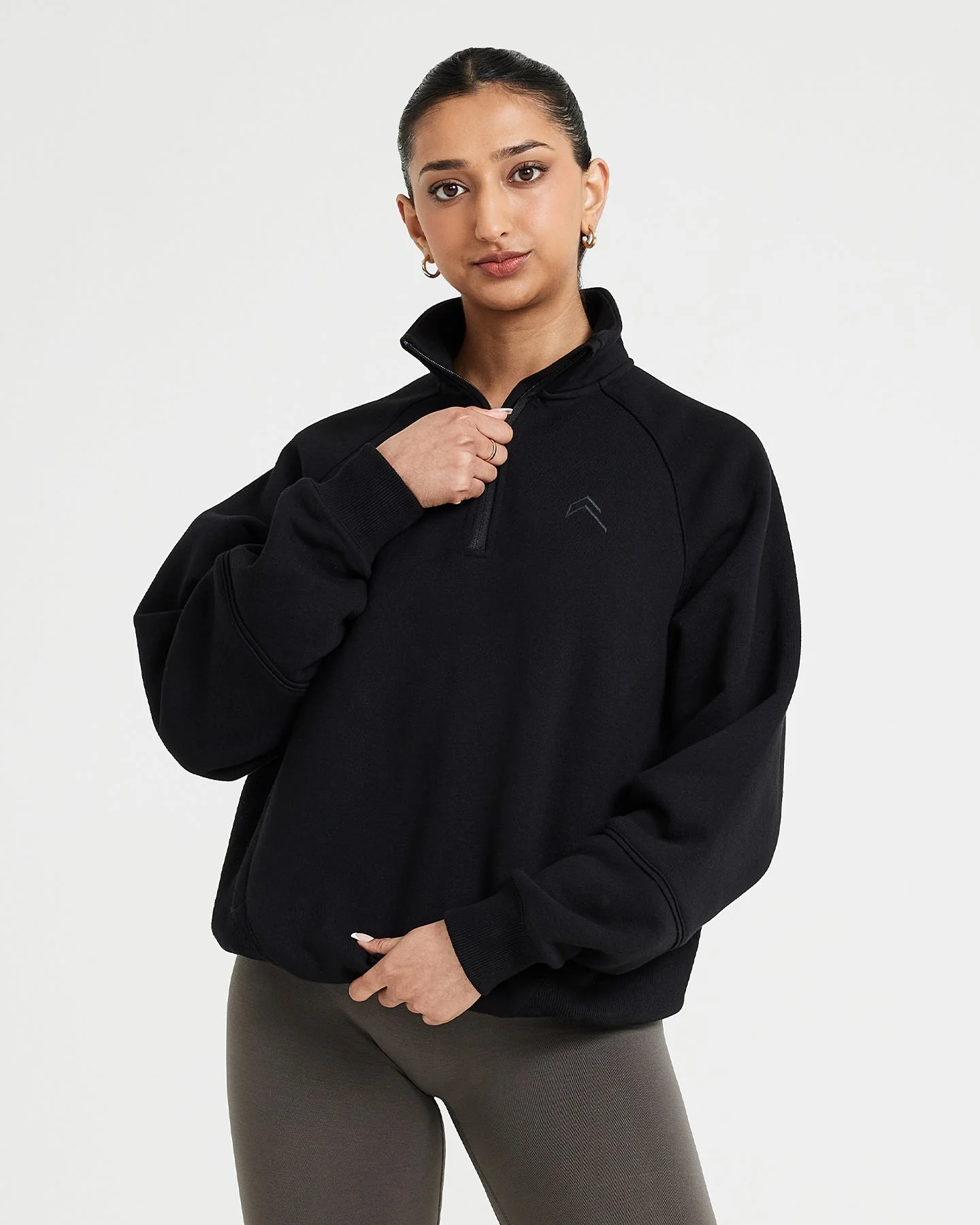 Classic Lounge 1/2 Zip Sweatshirt | Black - Image 3