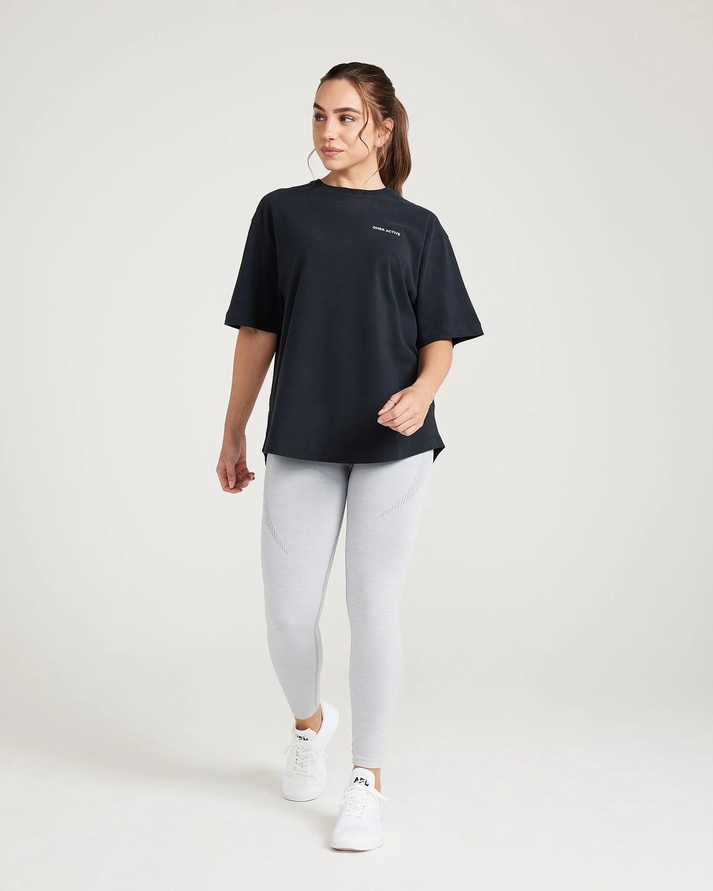 Classic Oversized Short Sleeve Tee | Black - Image 3
