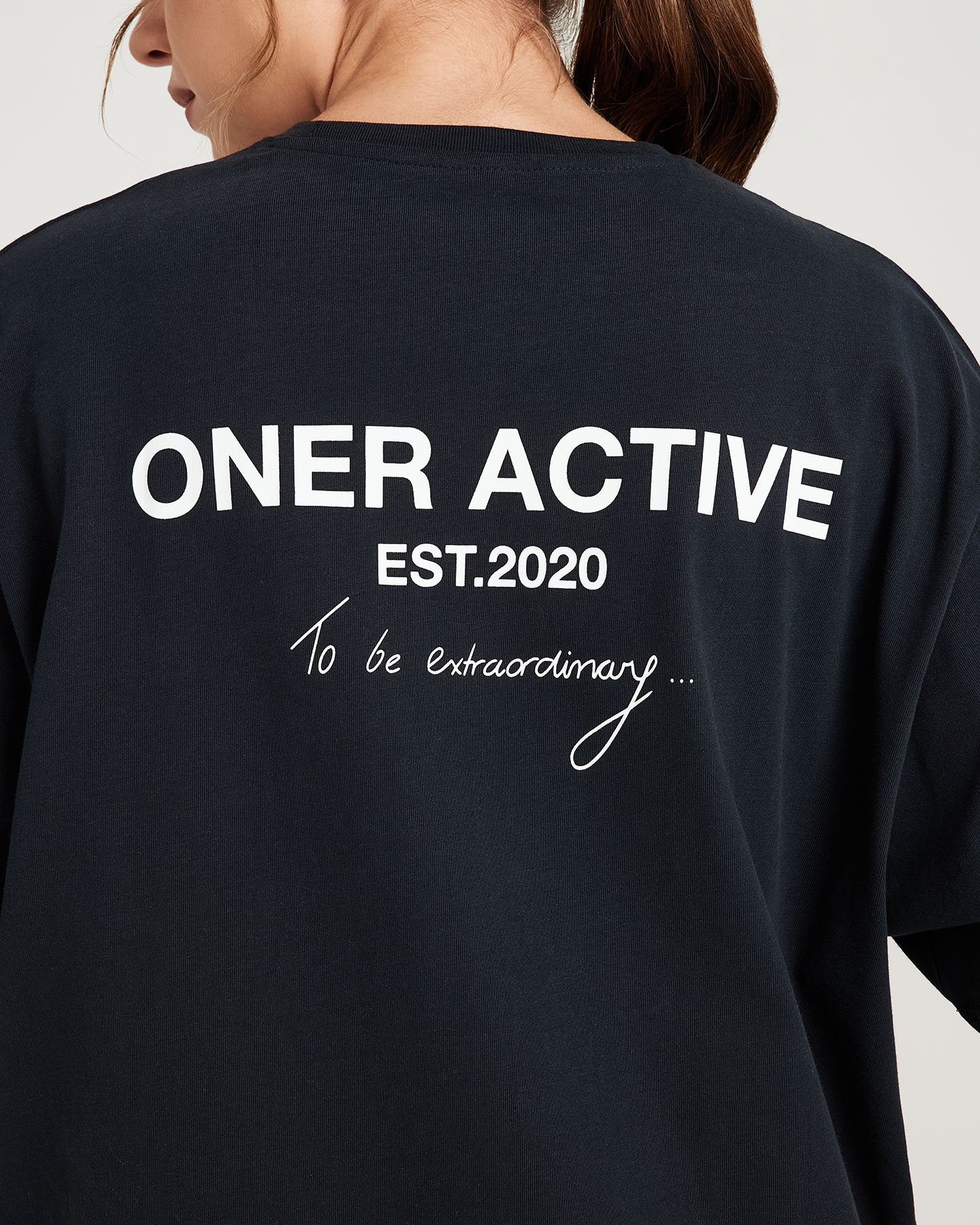Classic Oversized Short Sleeve Tee | Black - Image 6