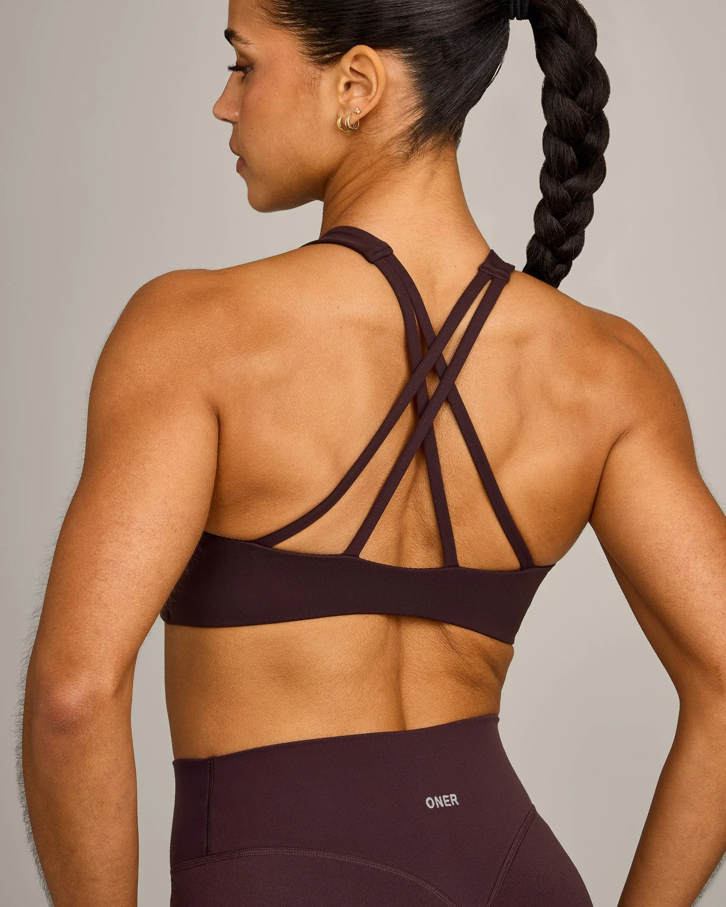 EasyLift™ High Neck Sports Bra with Grey Logo | Plum Brown - Image 4