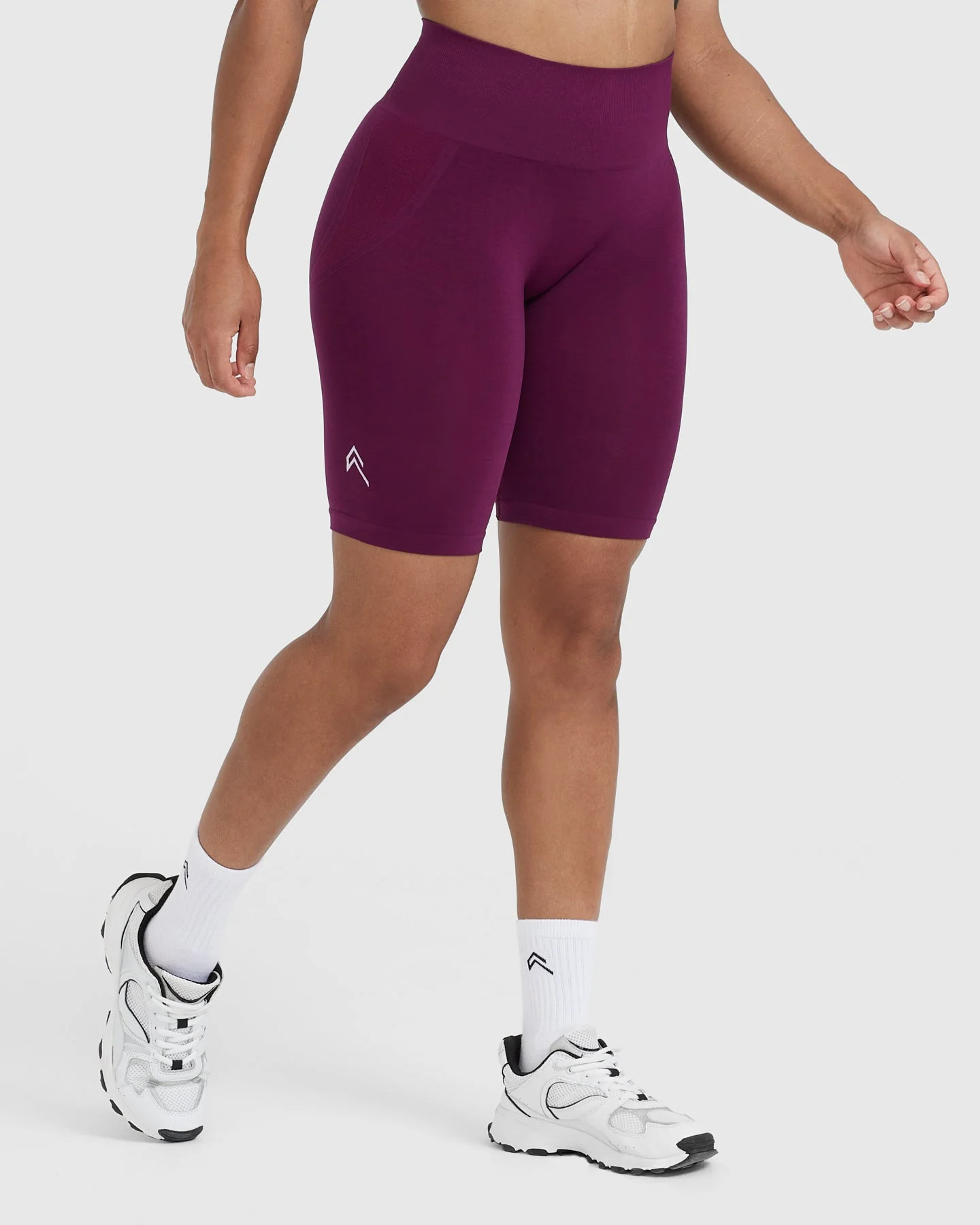 EffortlessLift™ Seamless Cycling Shorts with White Logo | Ripe Fig - Image 3