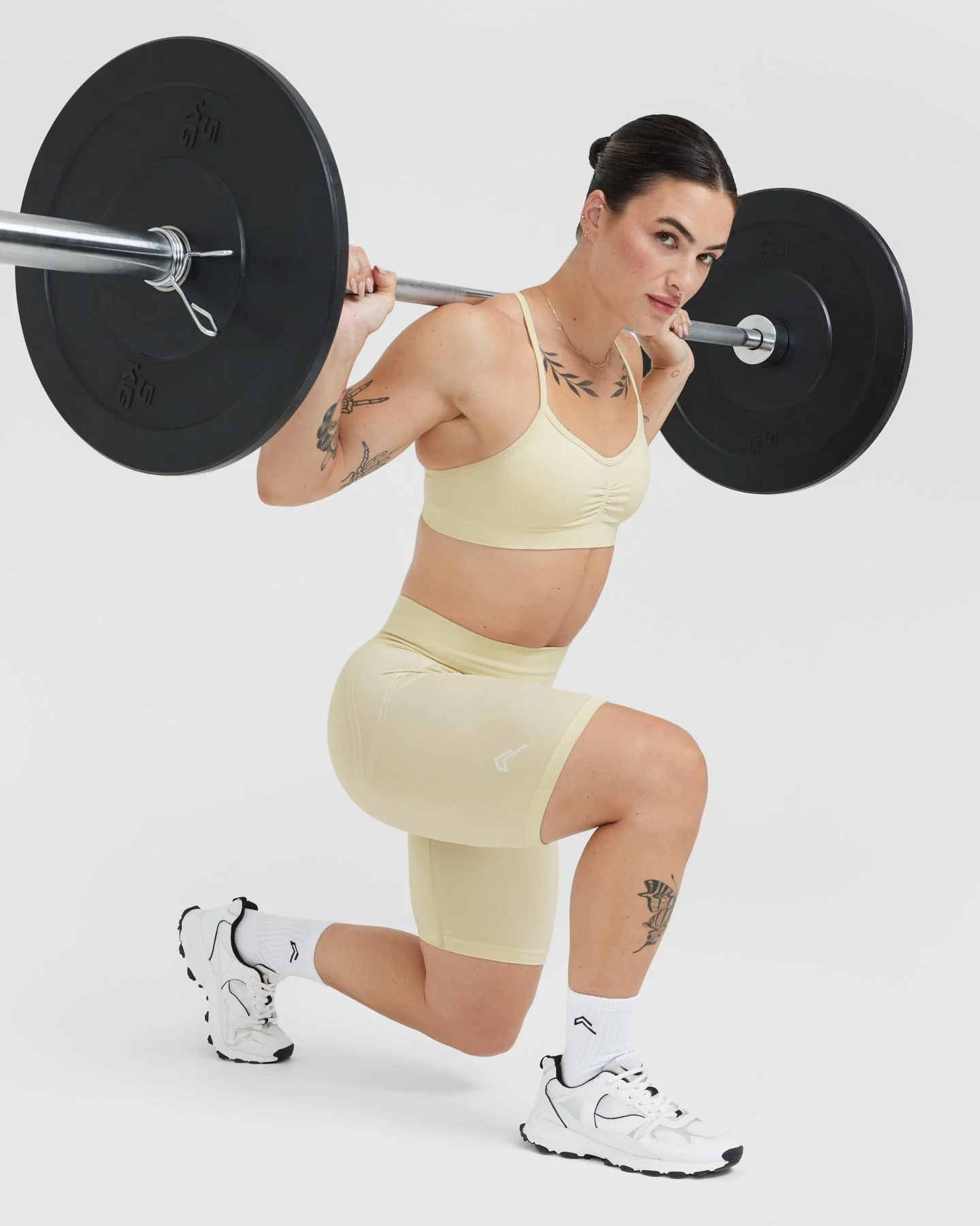 EffortlessLift™ Seamless Cycling Shorts with White Logo | Vanilla - Image 3