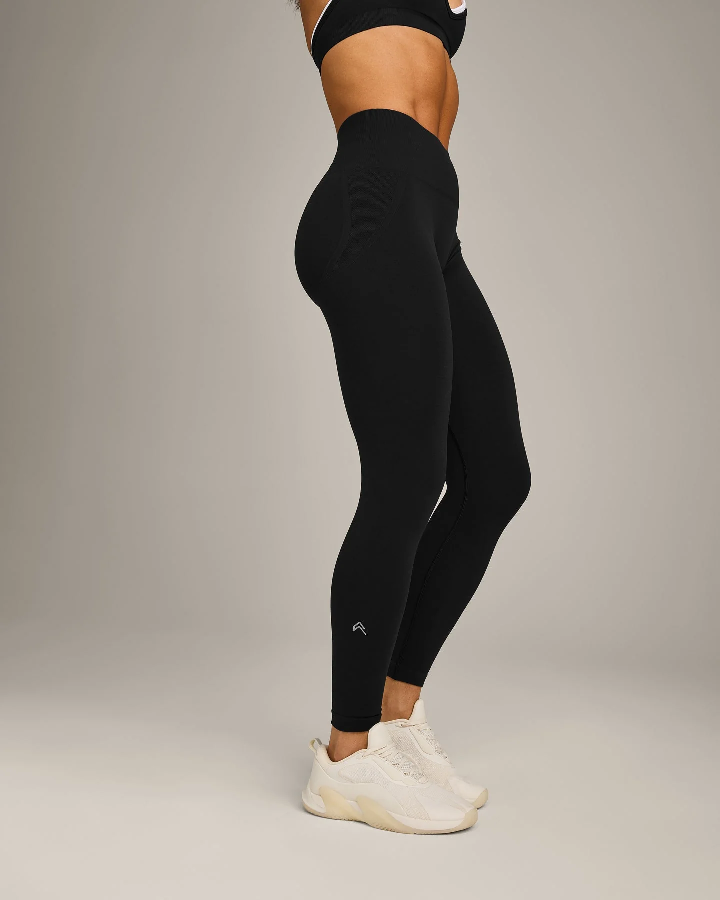 EffortlessLift™ Seamless High Rise Leggings New Branding | Black - Image 4