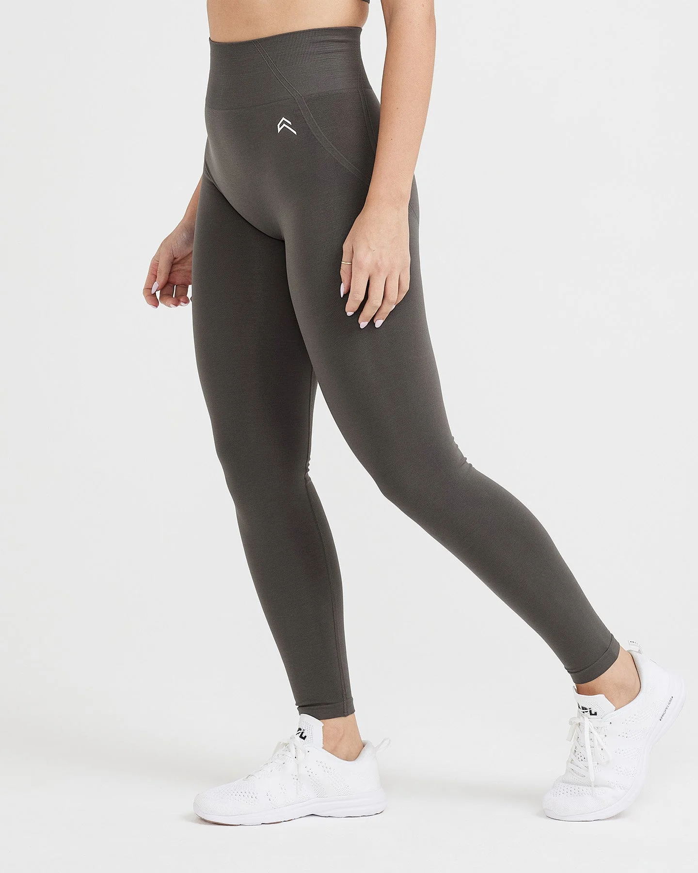 EffortlessLift™ Seamless Leggings with White Logo | Deep Taupe - Image 2