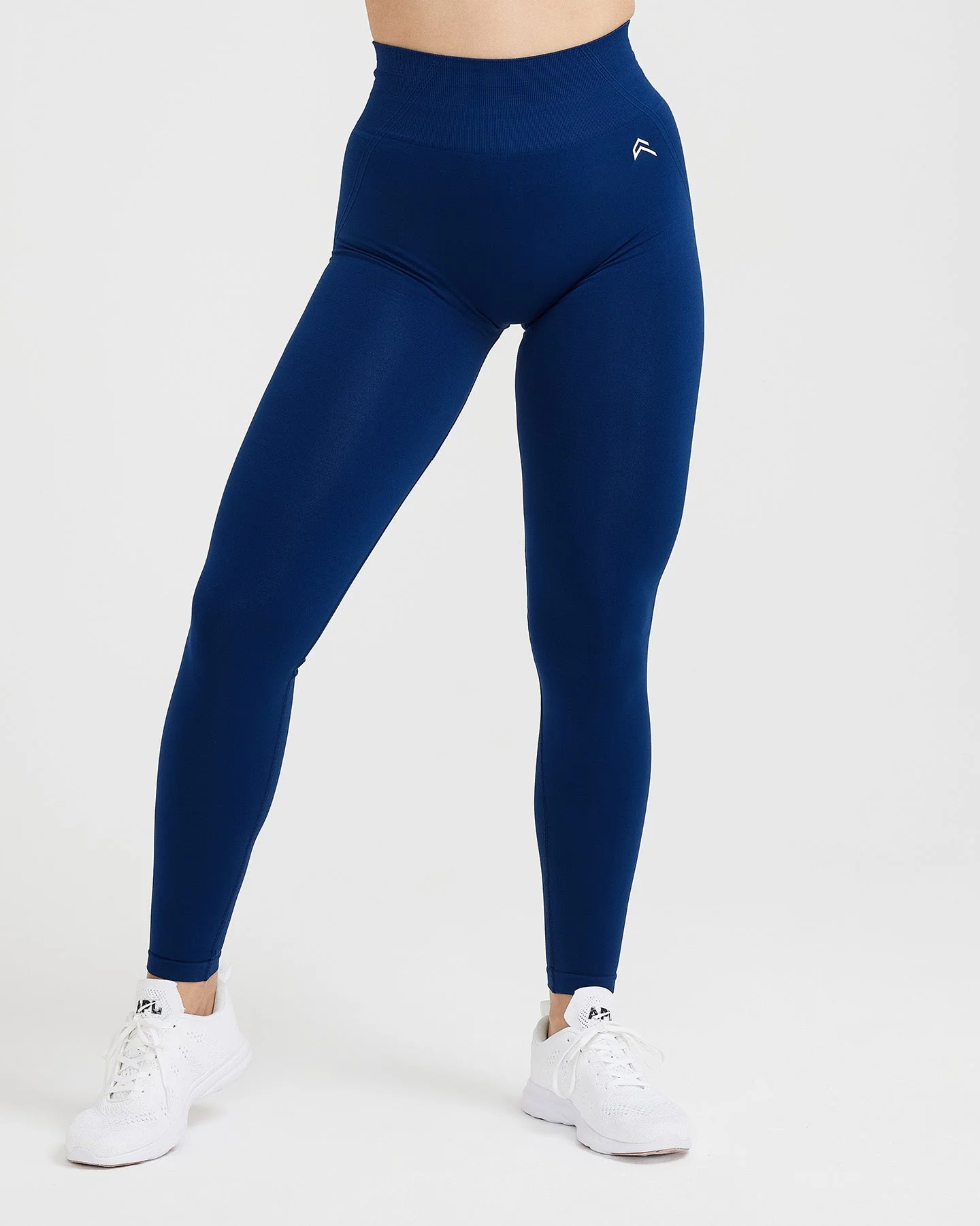EffortlessLift™ Seamless Leggings with White Logo | Midnight