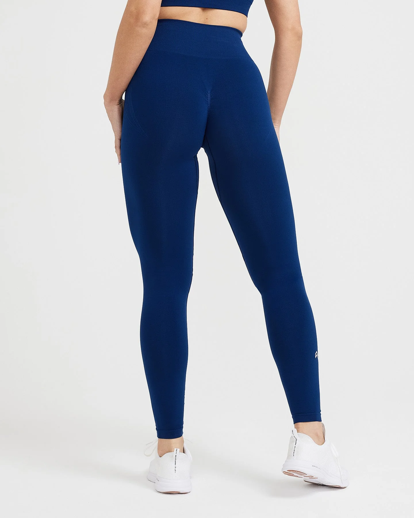 EffortlessLift™ Seamless Leggings with White Logo | Midnight - Image 4