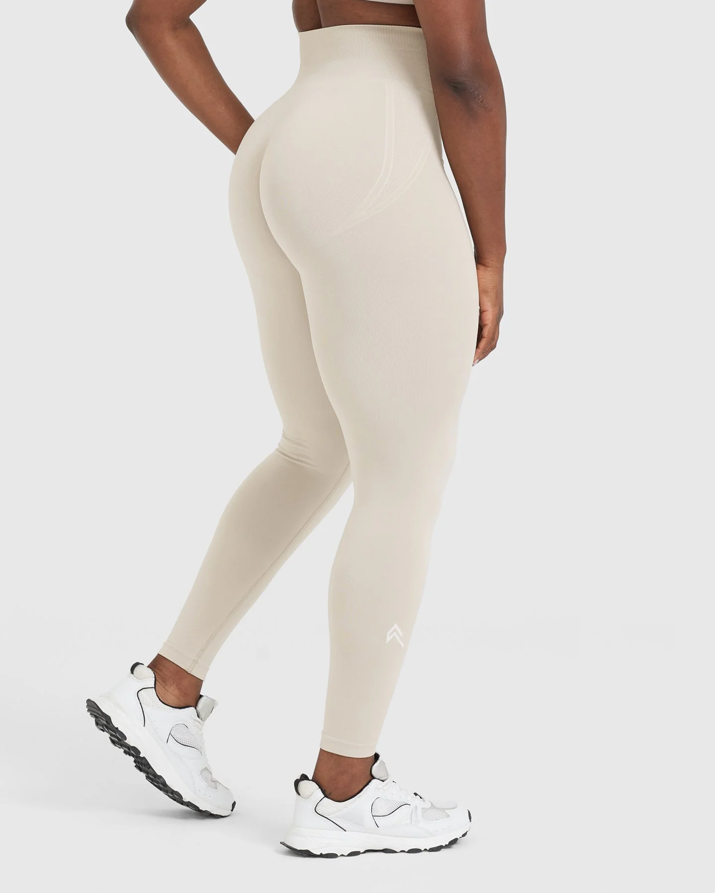 EffortlessLift™ Seamless Leggings with White Logo | Sand - Image 2