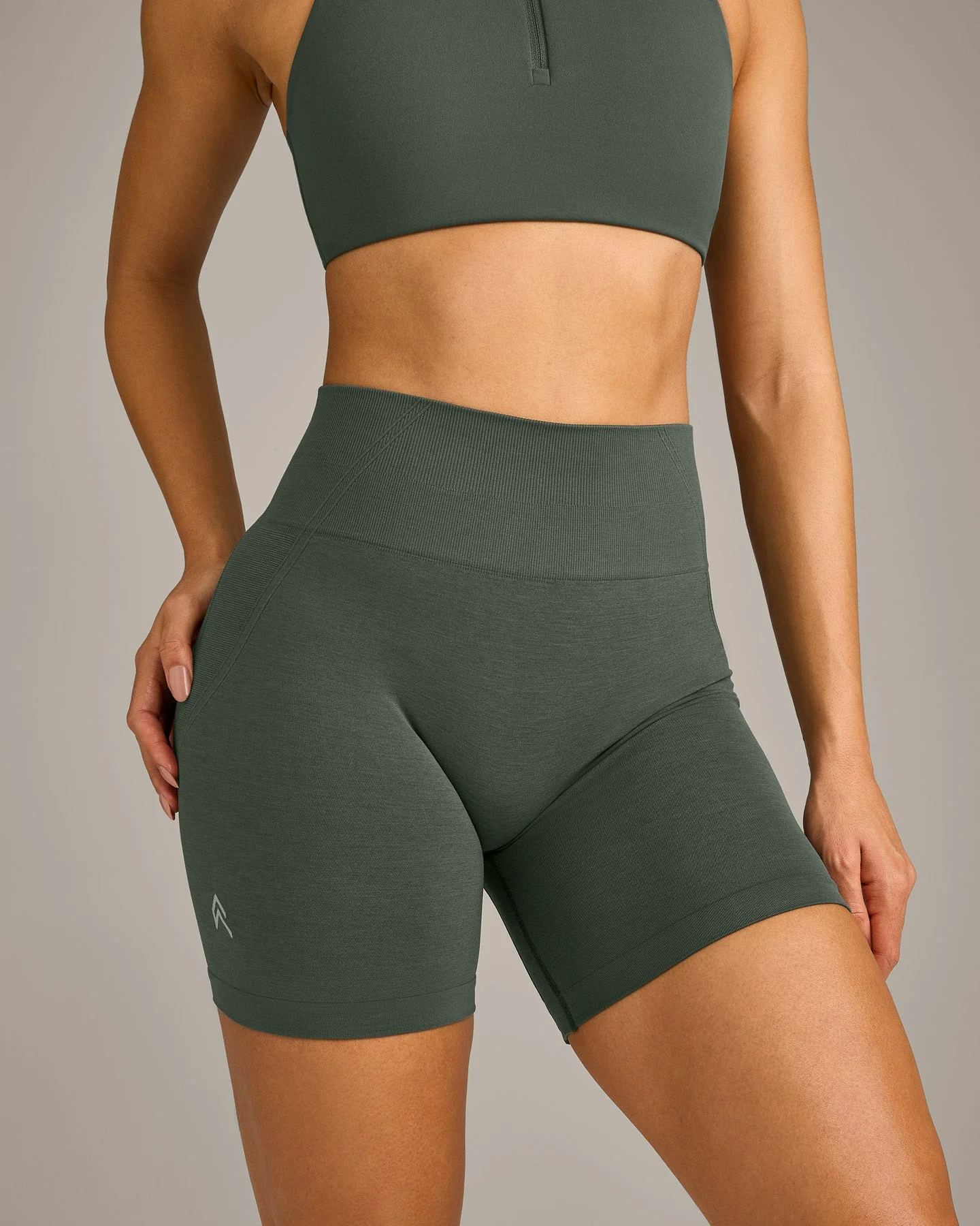 EffortlessLift™ Seamless Shorts with Grey Logo | Dark Khaki - Image 6