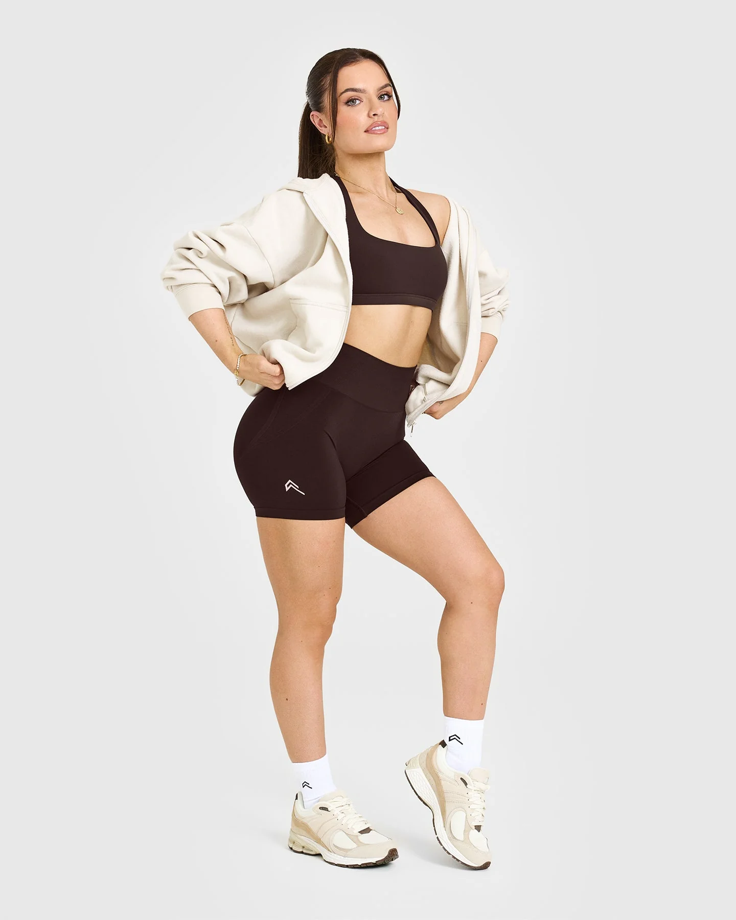EffortlessLift™ Seamless Shorts with White Logo | 70% Cocoa - Image 3