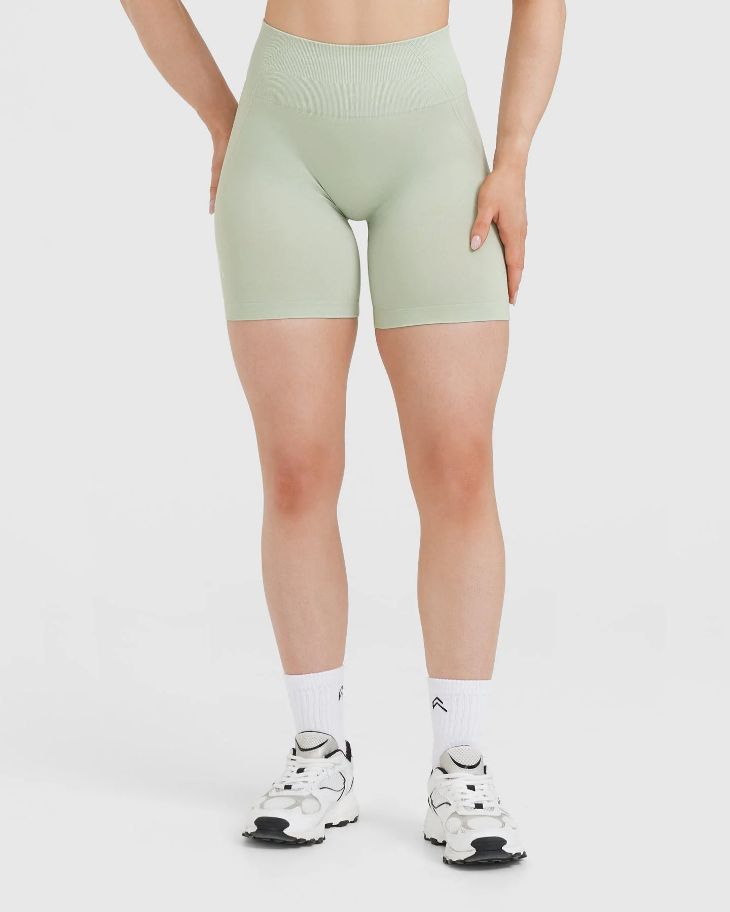 EffortlessLift™ Seamless Shorts with White Logo | Tea Green