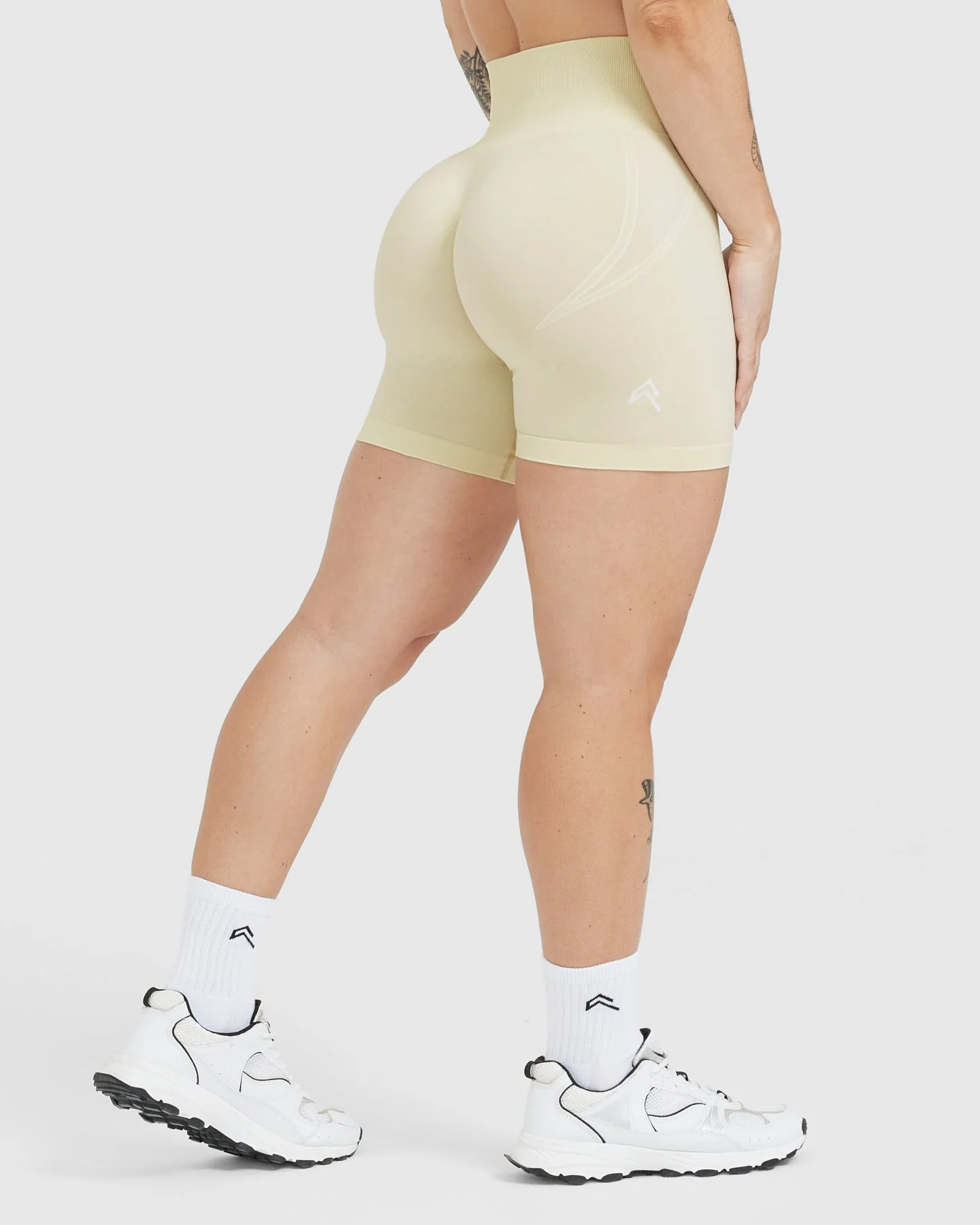 EffortlessLift™ Seamless Shorts with White Logo | Vanilla - Image 2