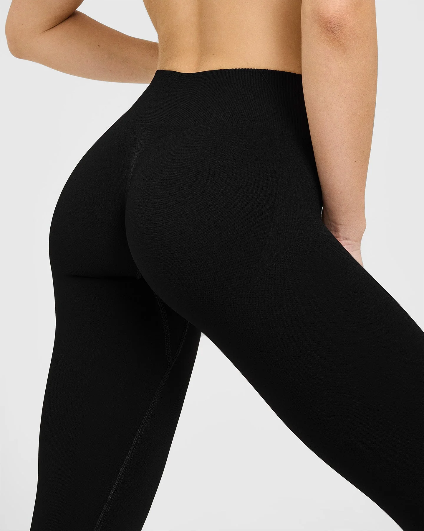 EnhanceLift™ Seamless Leggings with White Logo | Black - Image 4