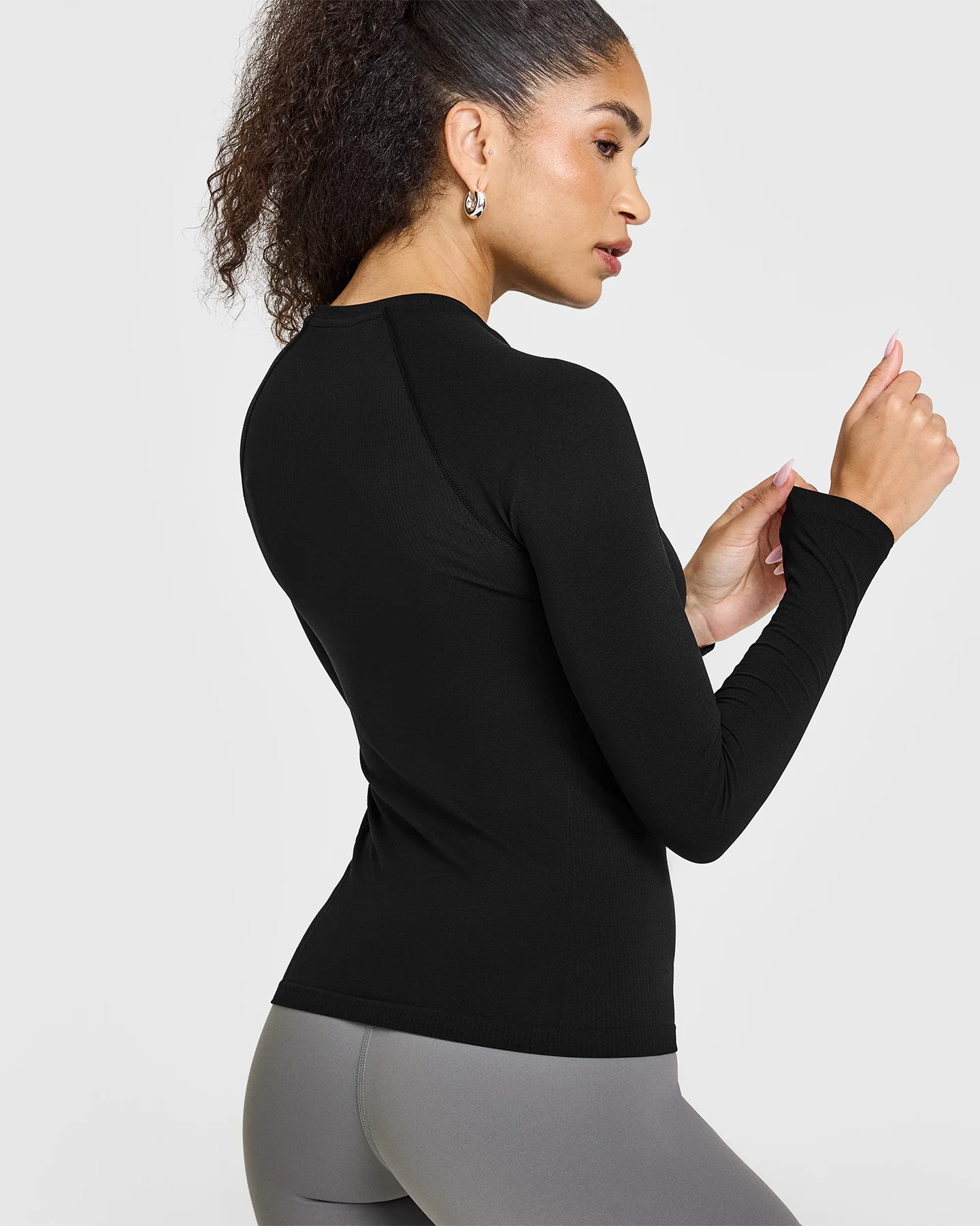 Go To Seamless Fitted Long Sleeve Top | Black - Image 5