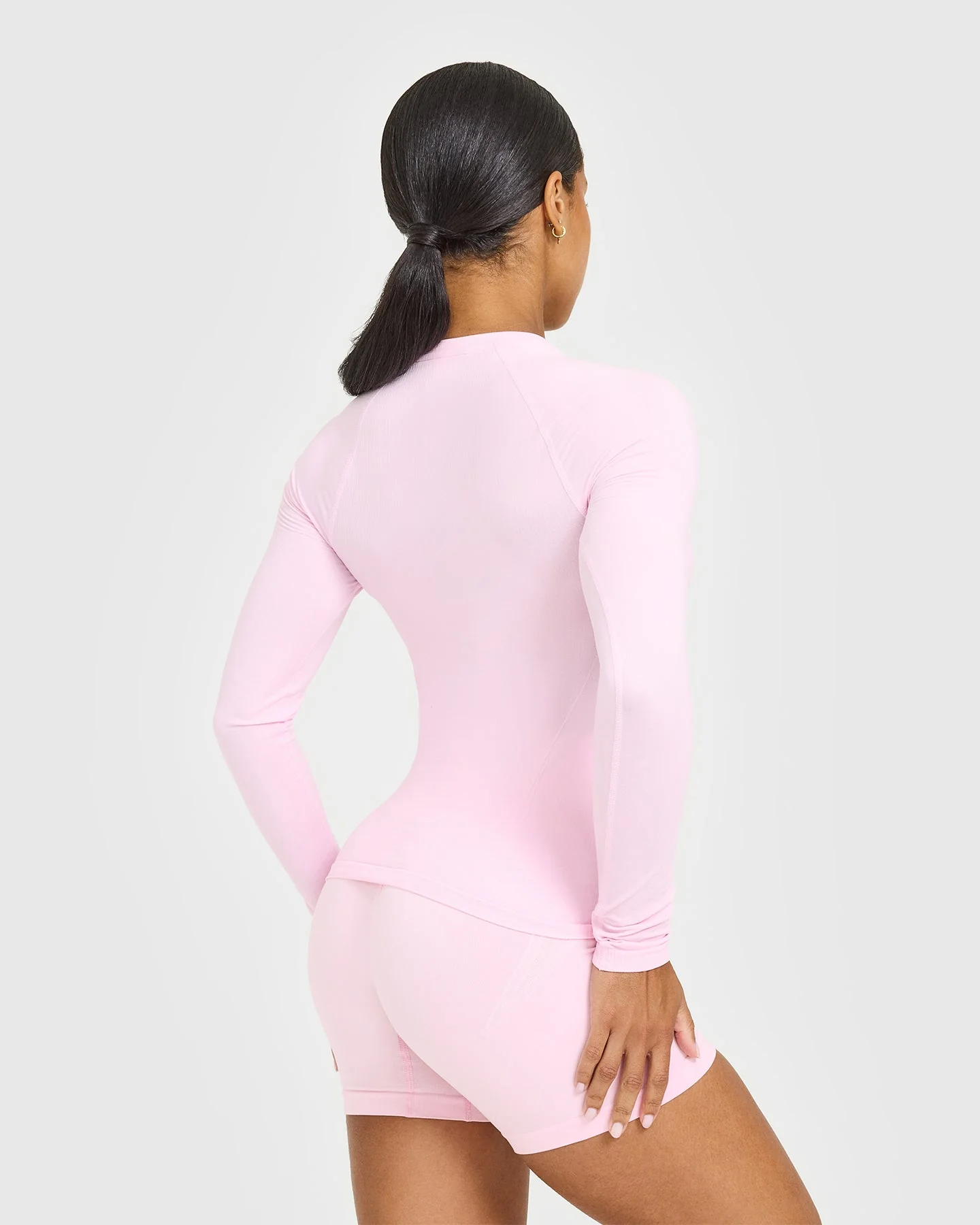Go To Seamless Fitted Long Sleeve Top | Chalk Pink - Image 4