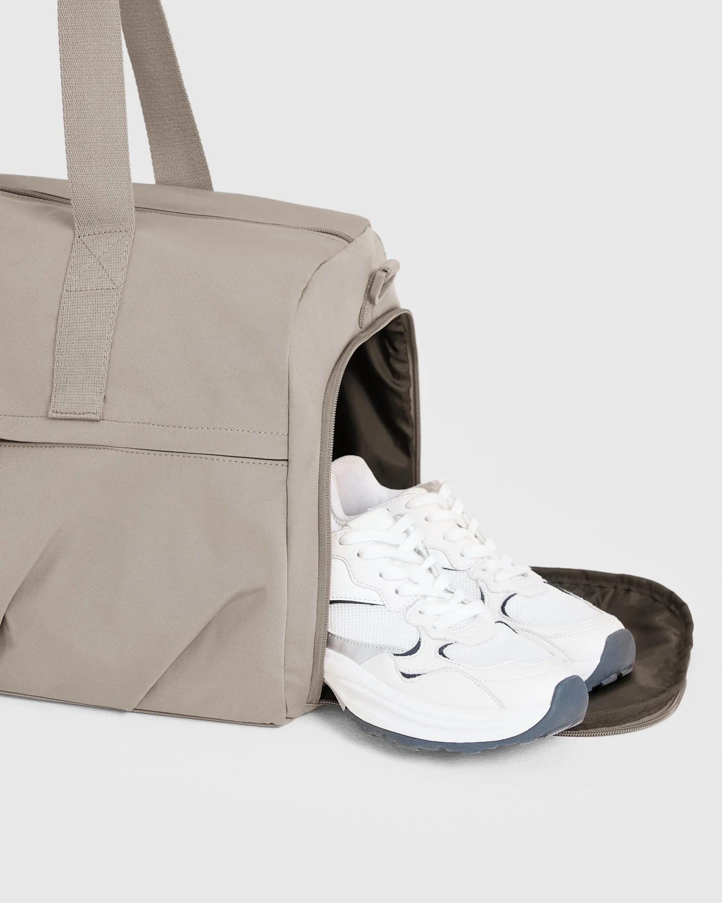 Large Go To Gym Bag | Minky - Image 4