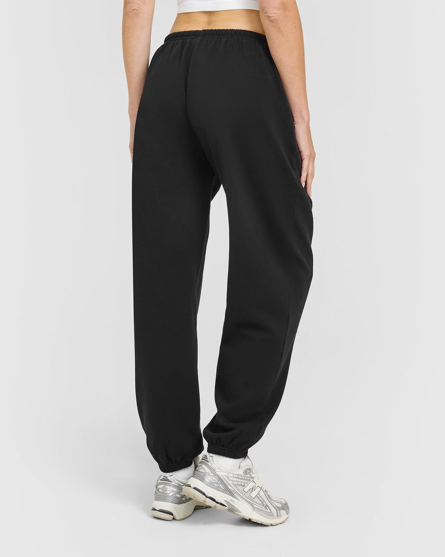 Mid Weight Relaxed Joggers | Soft Black - Image 2