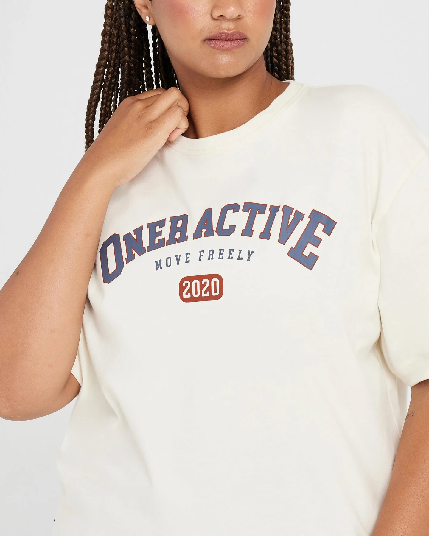 Oversized Short Sleeve Club Tee | Off White - Image 4