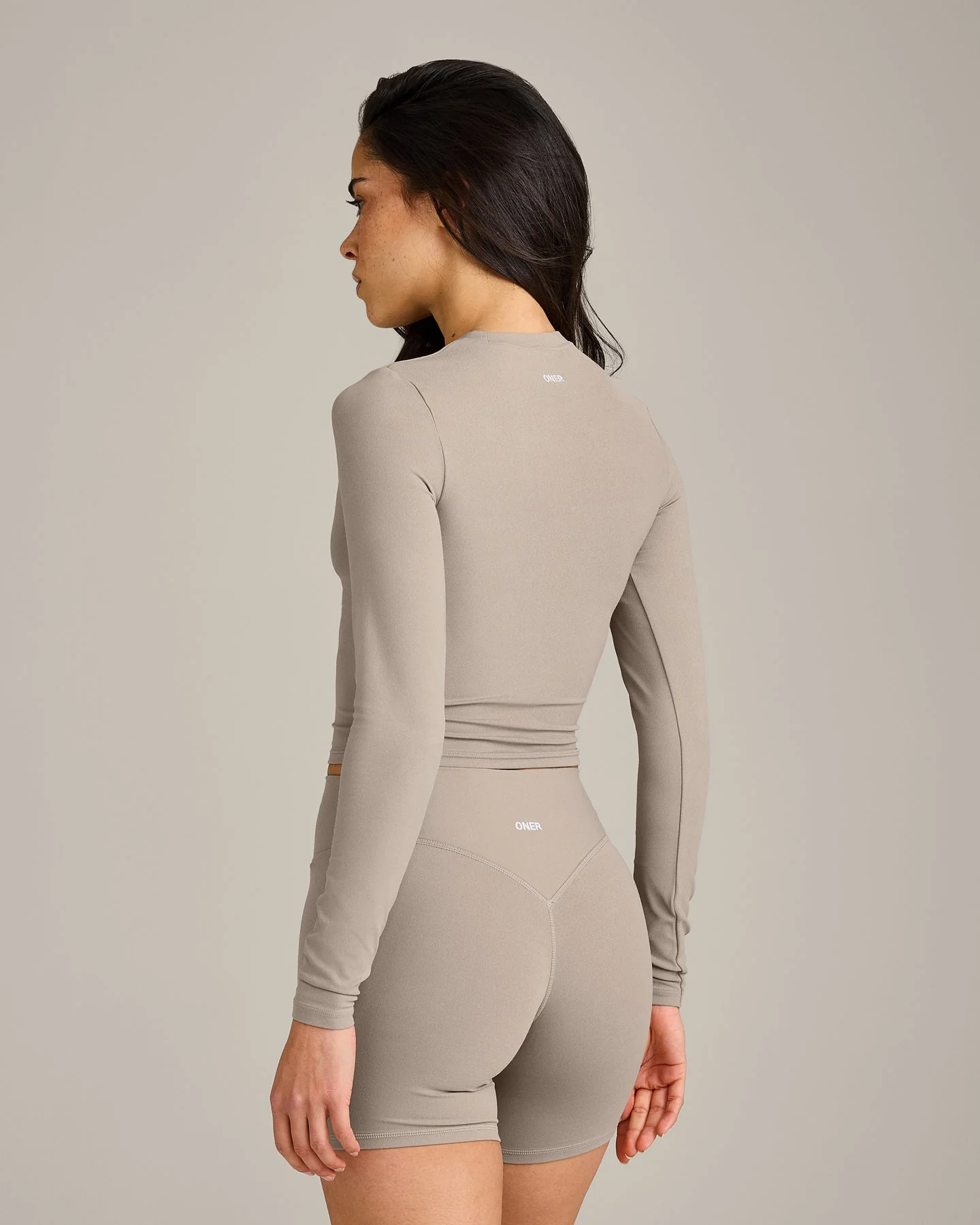 SoftMotion™ Long Sleeve Mid Top with White Logo | Warm Sand - Image 2