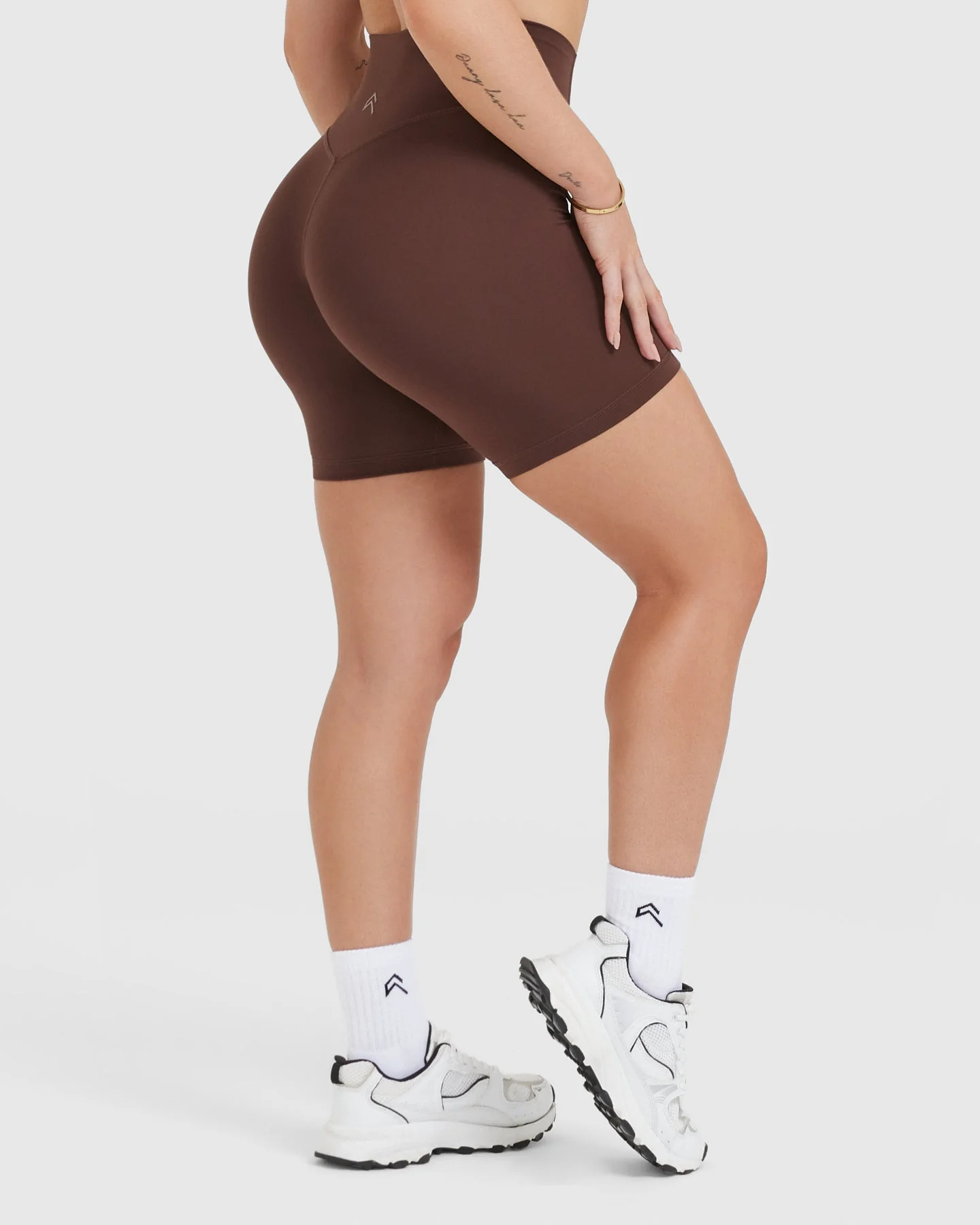Timeless High Waisted Shorts 6" | Espresso - Image 2