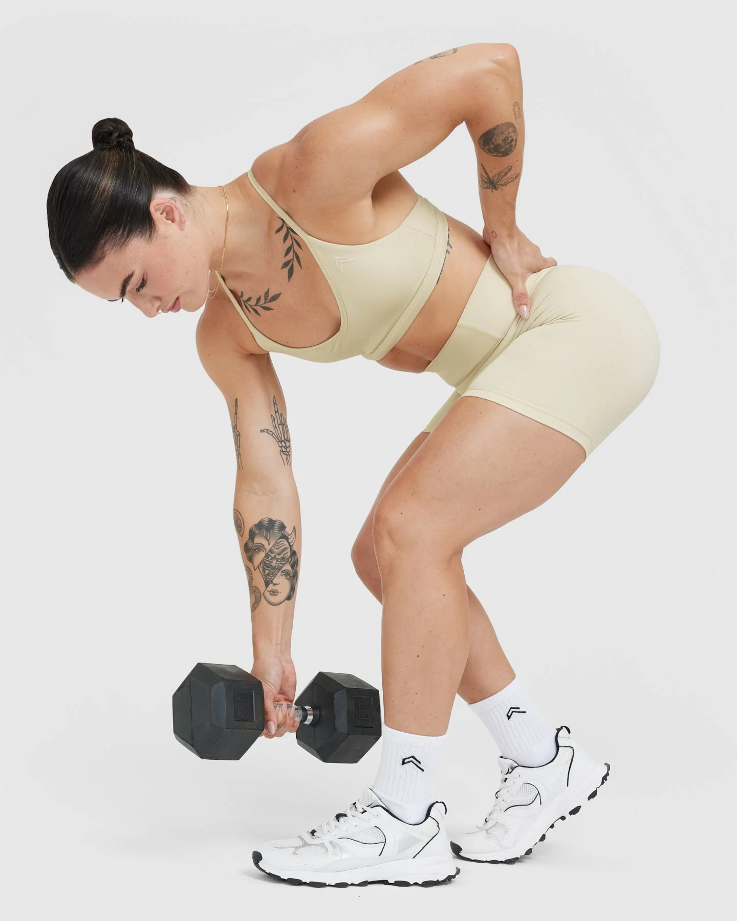 Timeless High Waisted Shorts 6" | Vanilla - Image 3