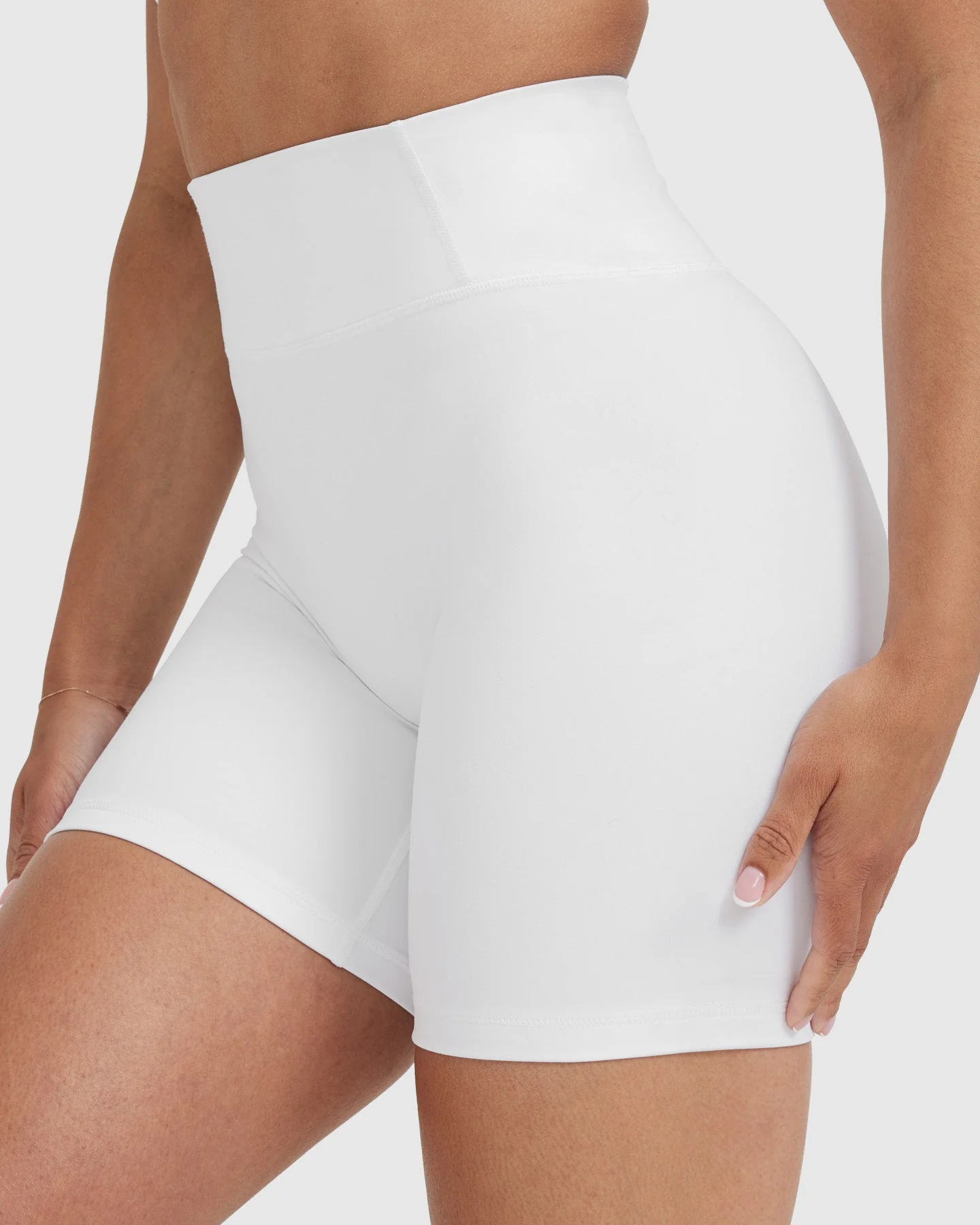 Timeless High Waisted Shorts 6" | White - Image 4