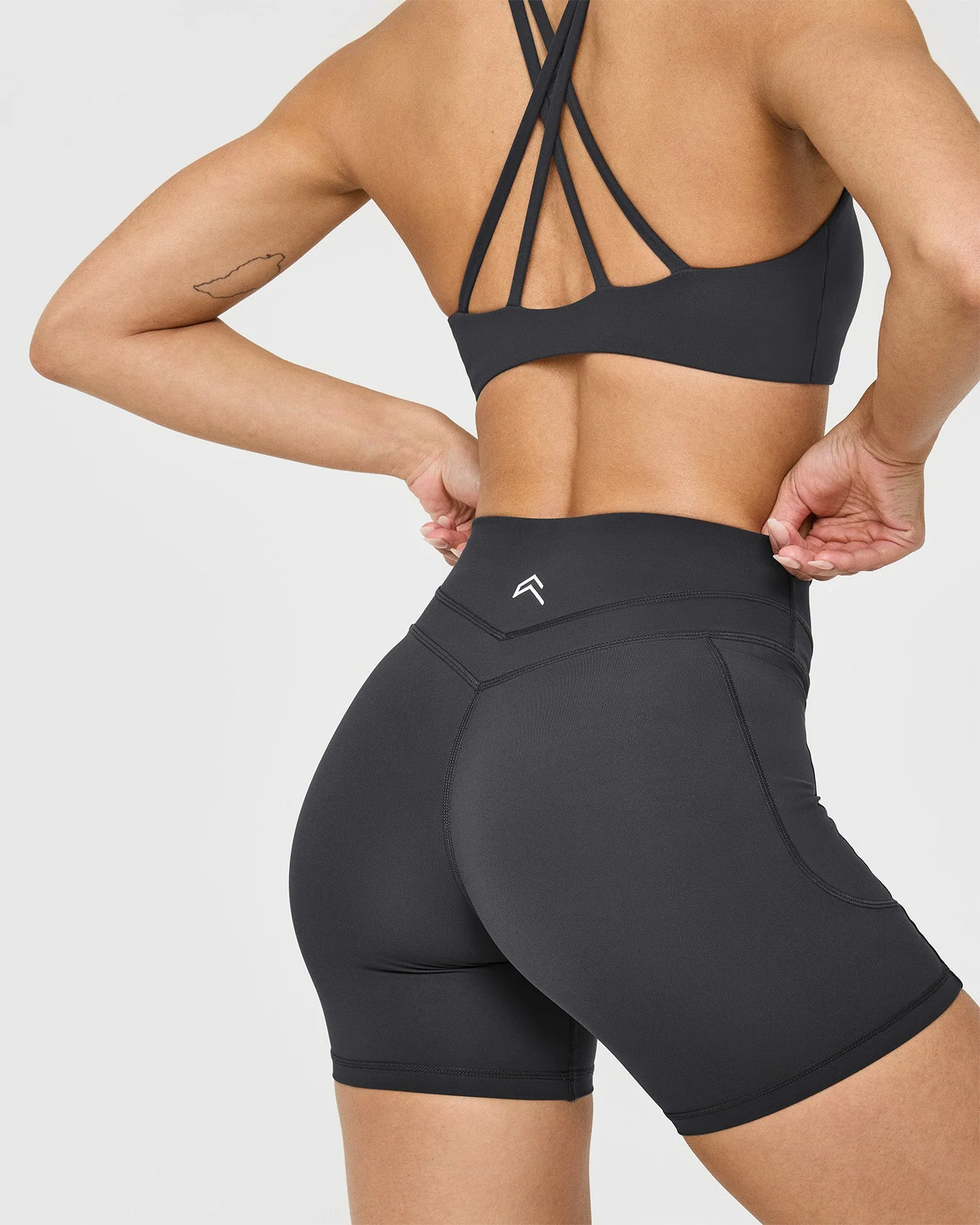 UnifiedMove™ High Waisted Pocket Shorts 6" | Coal - Image 4