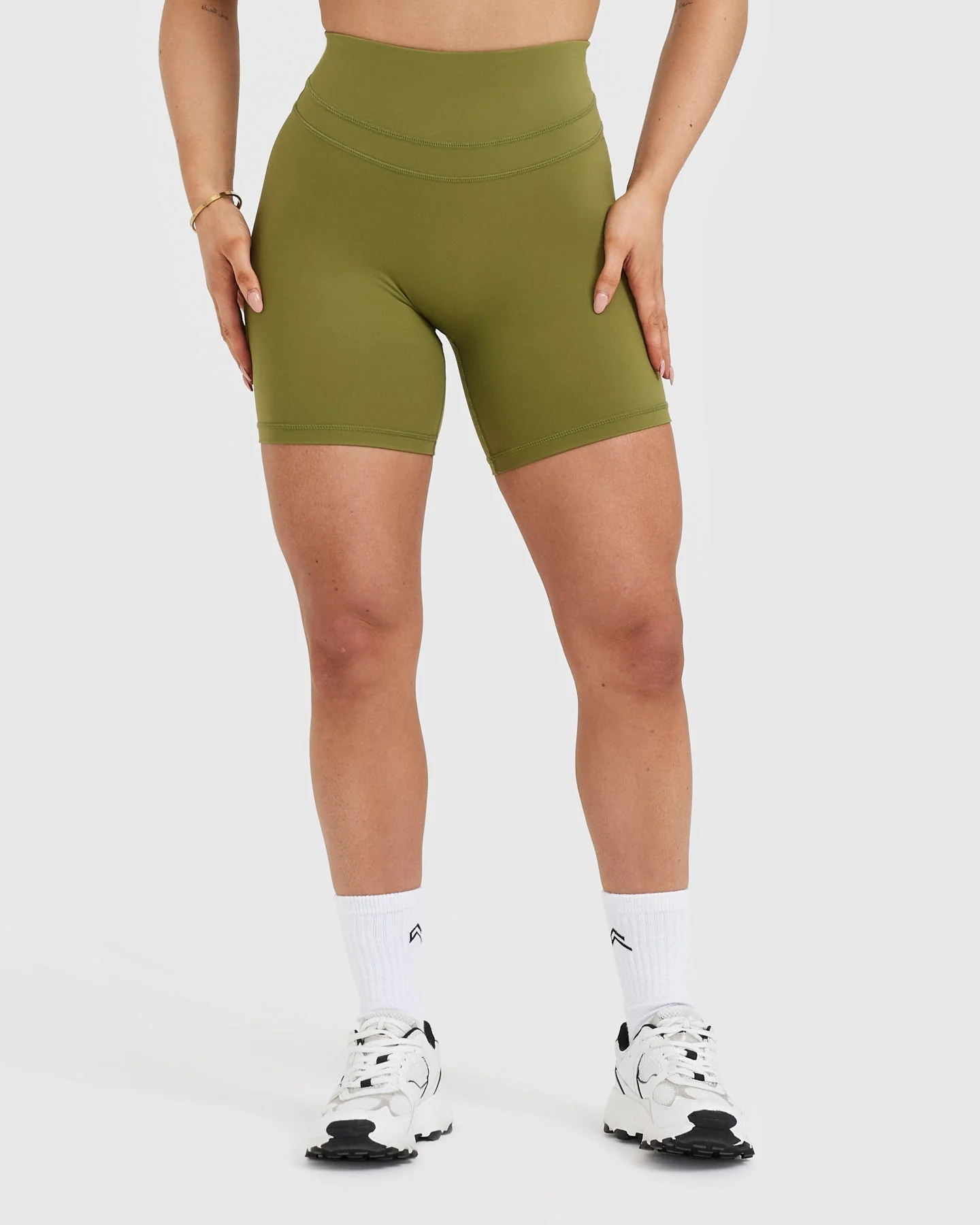 UnifiedMove™ High Waisted Shorts 6" | Olive Green