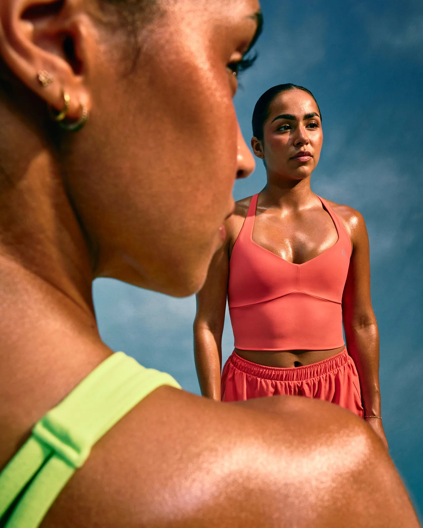 UnifiedMove™ T Back Mid Vest with Built in Bra Shelf with Reflective Logo | Light Charged Coral - Image 2