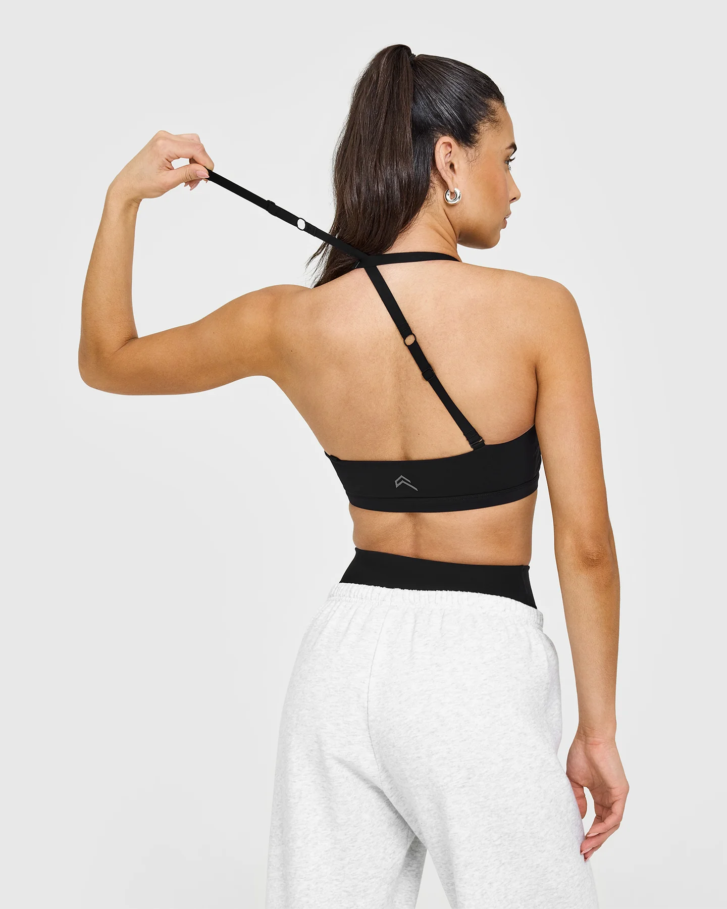 UnifiedMove™ Twist Sports Bra | Black - Image 4