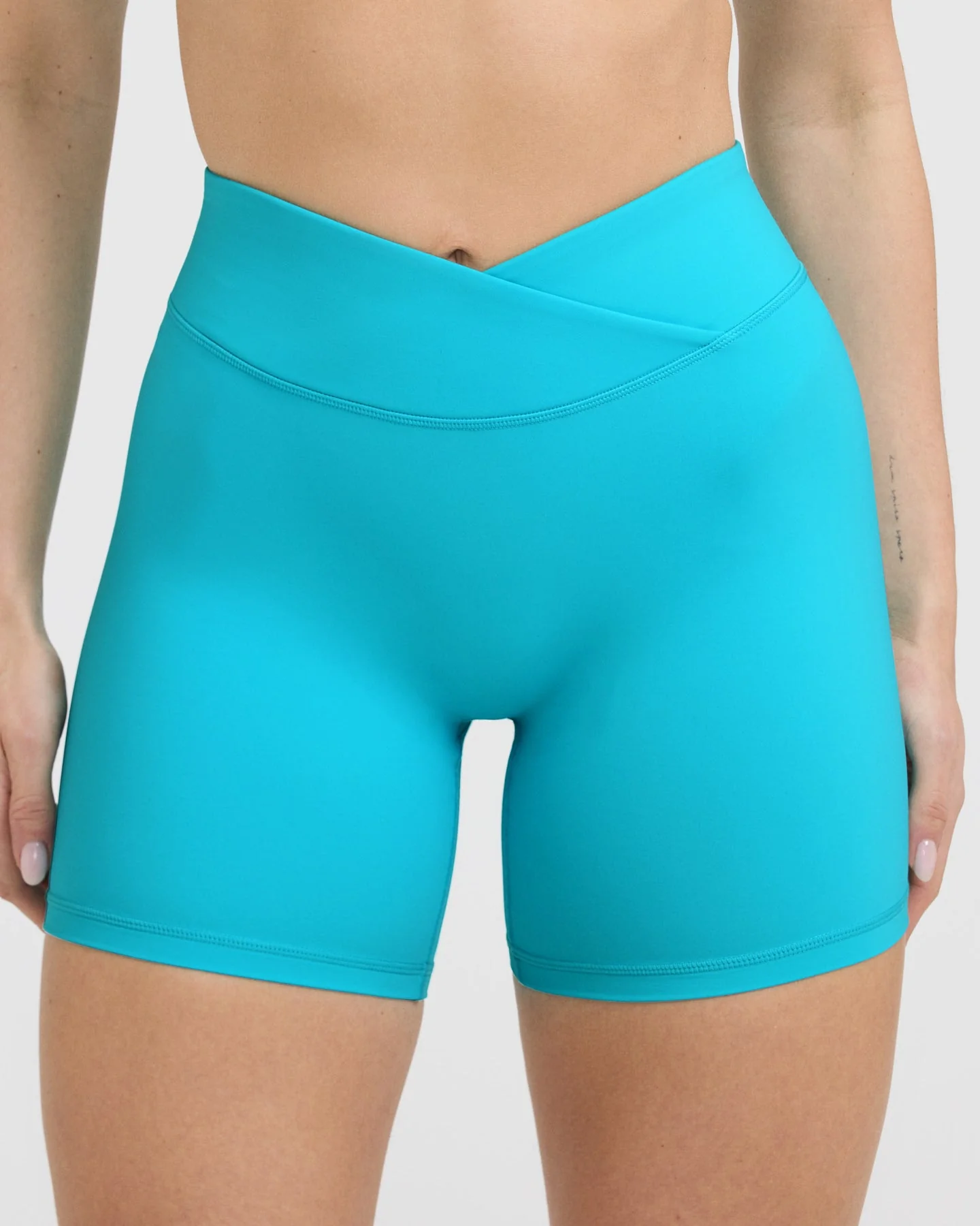UnifiedMove™ Wrap Shorts 6" | Aqua Blue - Image 4